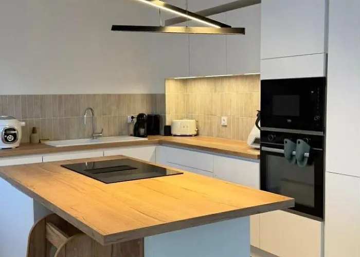 Holiday home - 20min Du Circuit Des 24h Et Du Zoo De La Fleche