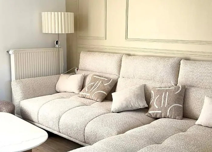 - 20min Du Circuit Des 24h Et Du Zoo De La Fleche *